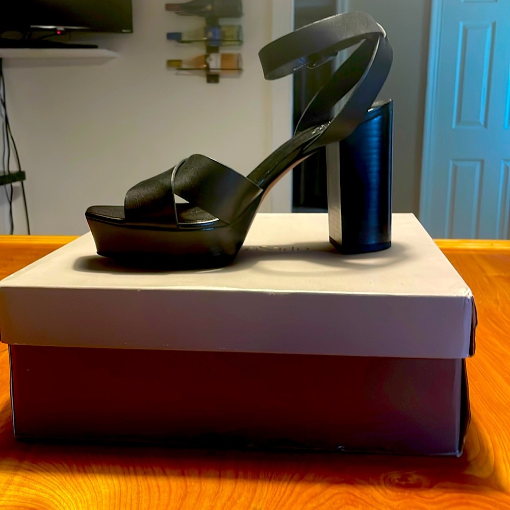 Franco Sarto Marta Platforms